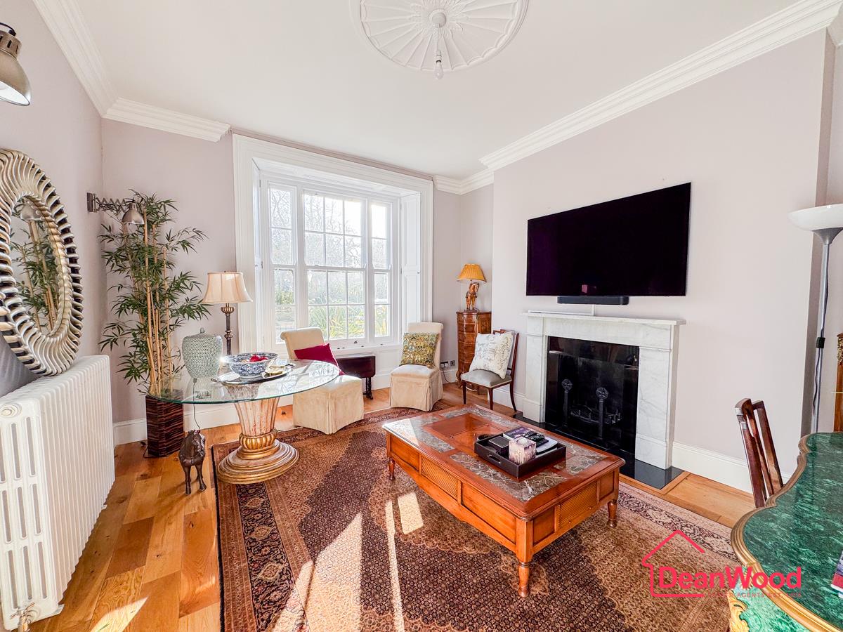 65 Derby Square, Douglas. — Photo 5 of 44