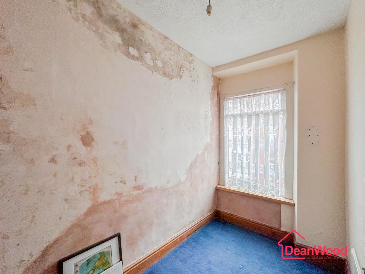 1 Finch Hill Grove, Douglas. — Photo 5 of 11