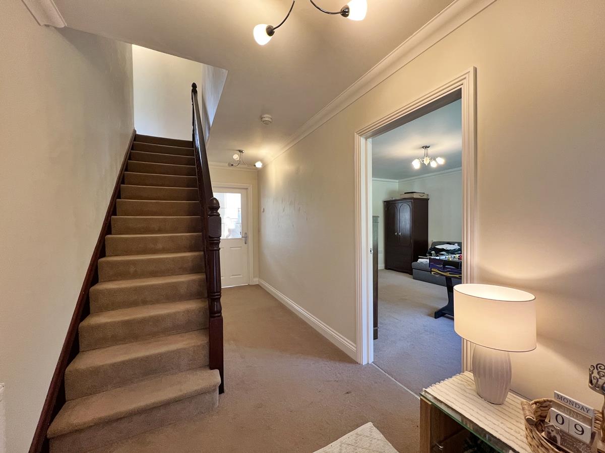 12, Manor Woods, Douglas. — Photo 4 of 30