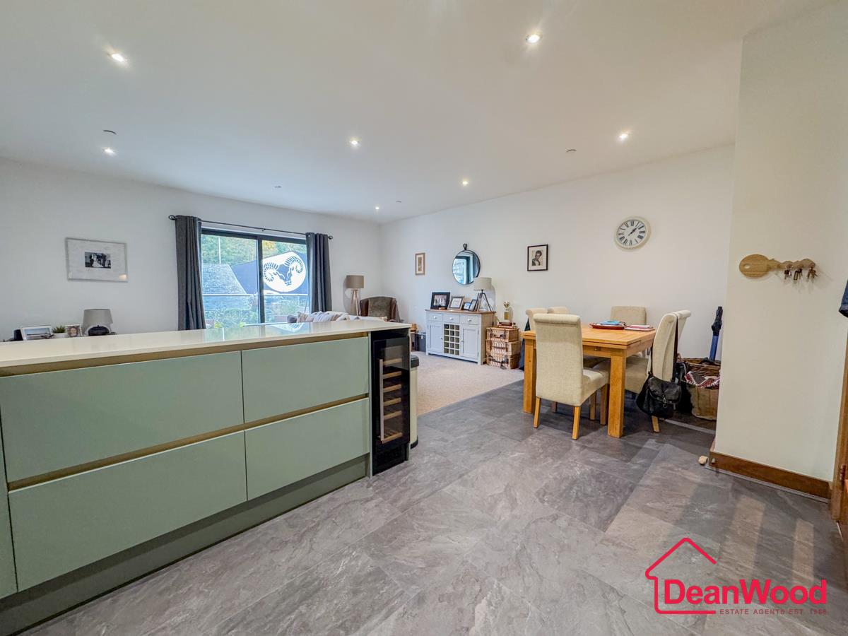 Apartment 58, Quay West, Douglas, Isle Of Man. — Photo 5 of 19