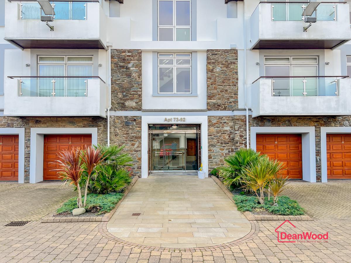 83, Majestic Apartments, Onchan. — Photo 3 of 22