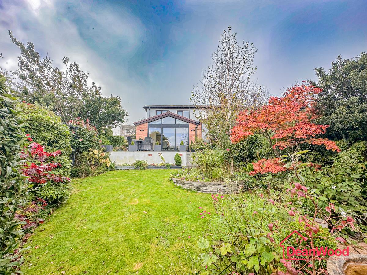 The Oaks, 23 Ballaquark, Douglas. — Photo 2 of 53