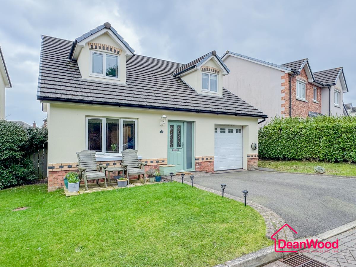 19 Royal Park, Ramsey, Isle Of Man. — Photo 1 of 24