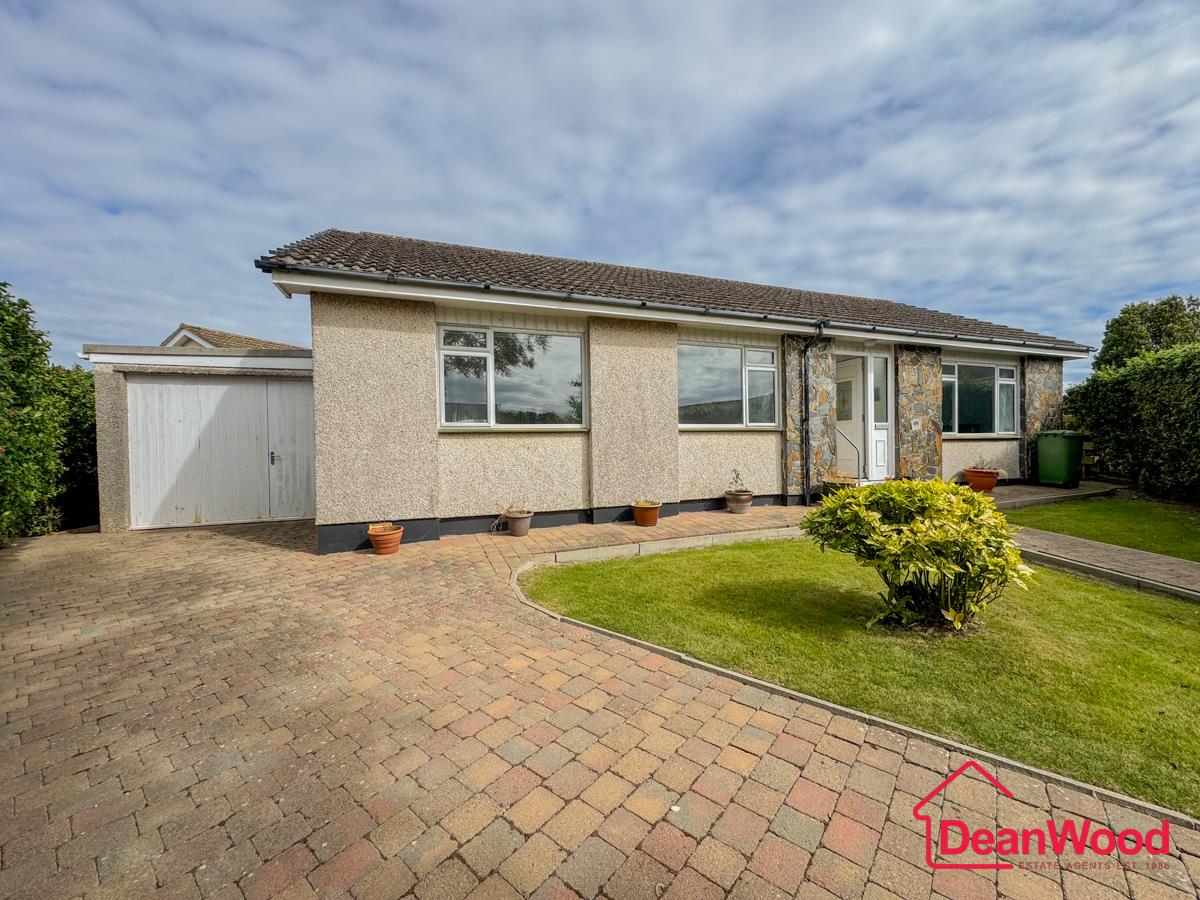 65, Lilac Grove, Silverburn, Ballasalla, Isle Of Man. — Photo 4 of 27