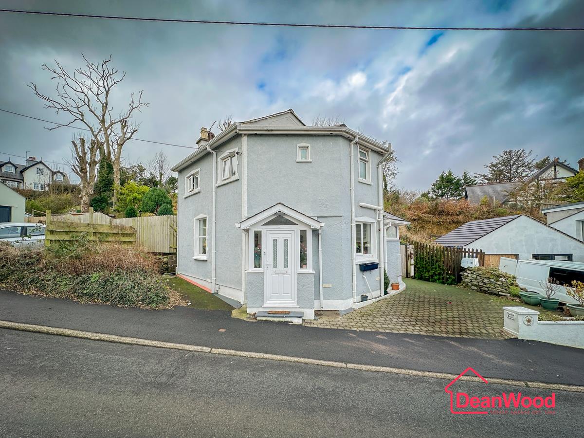 Meadow Bank, Baldrine Hill, Baldrine. — Photo 1 of 30