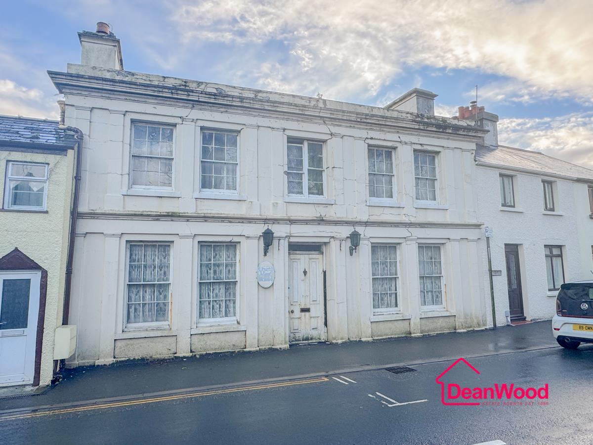 Main Road, Kirk Michael, Isle Of Man. — Photo 1 of 2