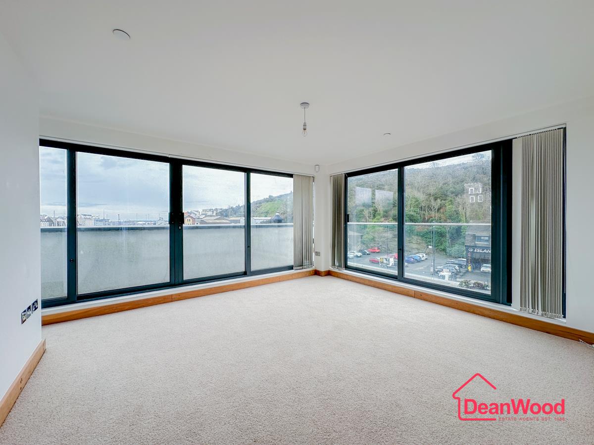 53/55 Quay West, Bridge Road, Douglas. — Photo 4 of 38