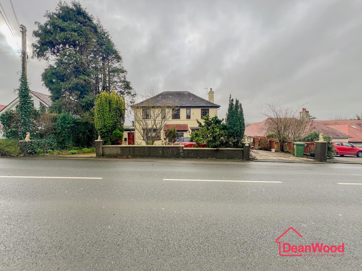 Ballagarey Beg, Main Road, Glen Vine, Isle of Man. — Photo 1 of 33