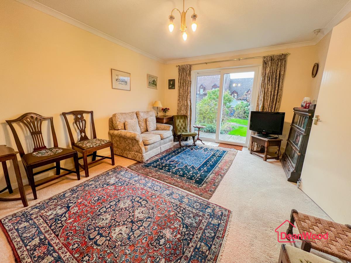 87 Saddle Mews, Douglas, Isle of Man. — Photo 5 of 16