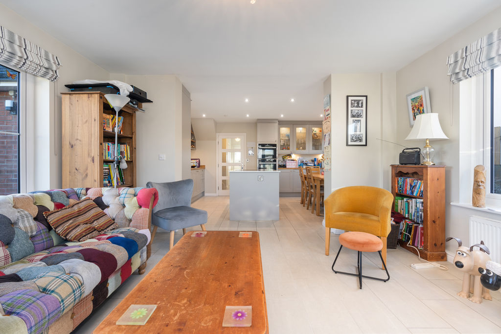 57 All Saints Park, Lonan IM4 7LD, Laxey. — Photo 5 of 26