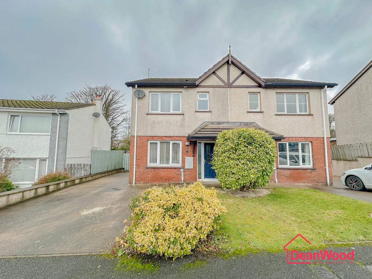 6 Furman Close, Onchan. — Photo 1 of 21