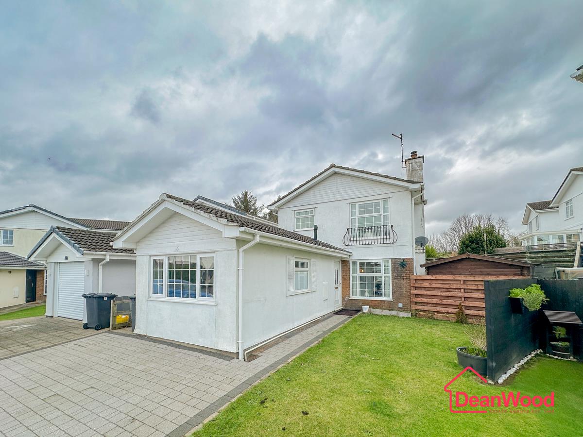 6 Larch Hill, Douglas. — Photo 1 of 38