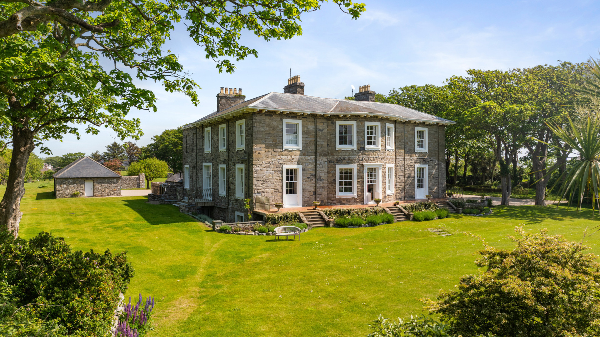 Lorne House, Douglas Street, Castletown, IM9 1AZ. — Photo 5 of 119
