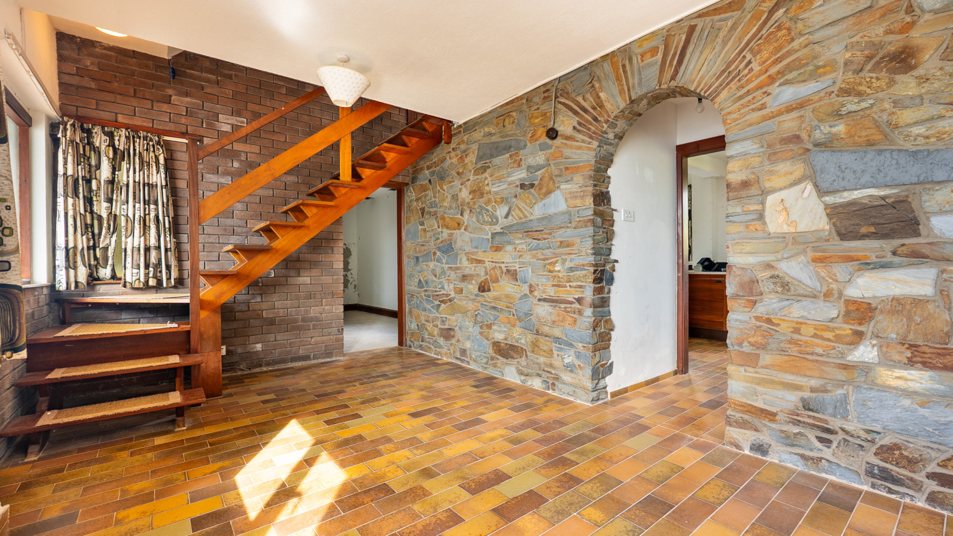 Cheu-Ny-Howe, Marine Drive, Port Soderick, IM4 1BJ, Douglas. — Photo 4 of 20
