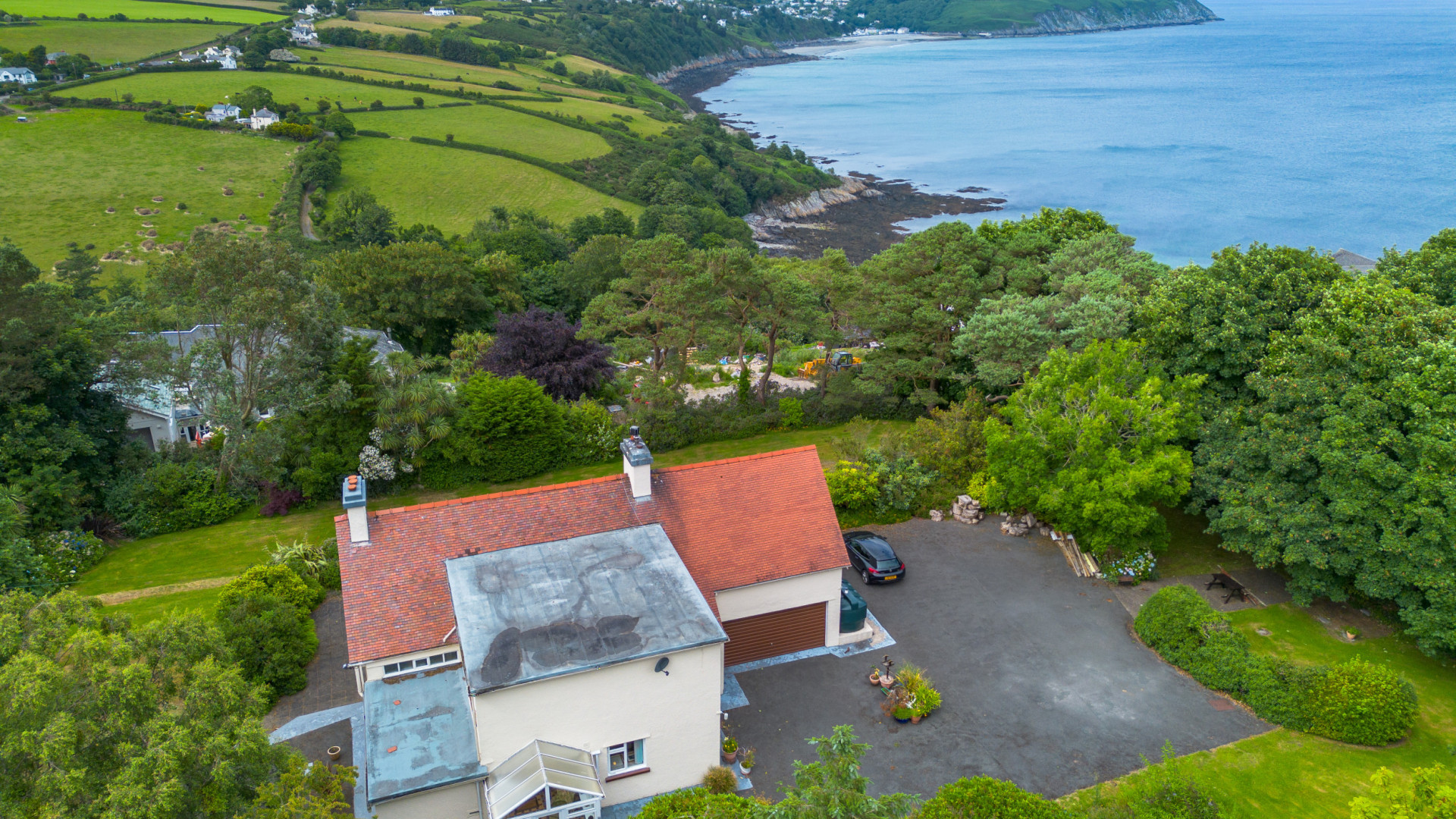 The Lhergy, Clay Head Road, Baldrine, IM4 6DN. — Photo 2 of 48