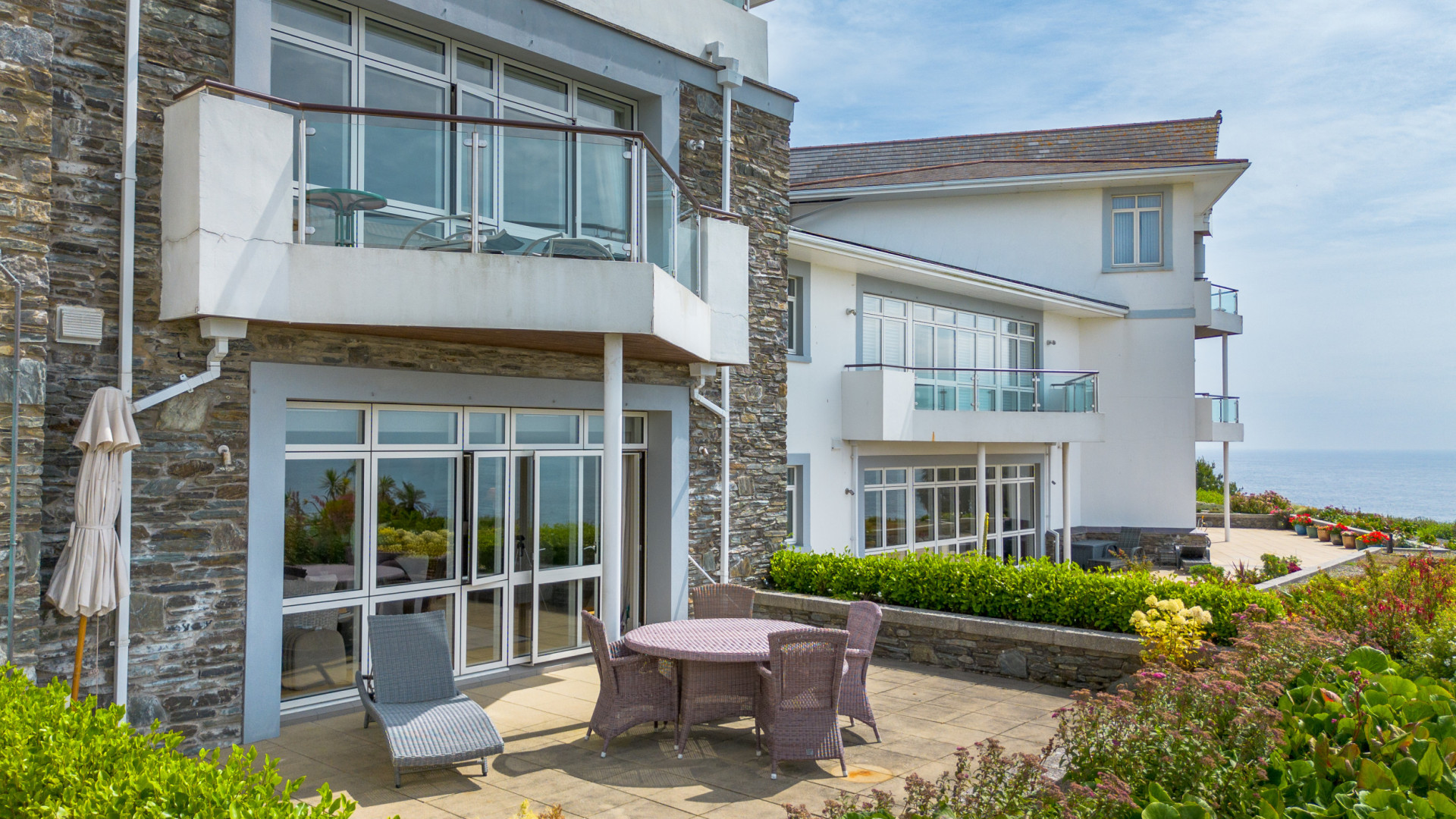 Apt. 5 Majestic Apartments, King Edward Road, Onchan, IM3 2BD. — Photo 1 of 22