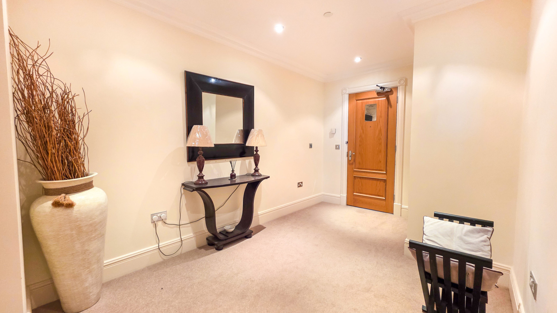 Apt. 12 Majestic Apartments, King Edward Road, Onchan, IM3 2BD. — Photo 2 of 24