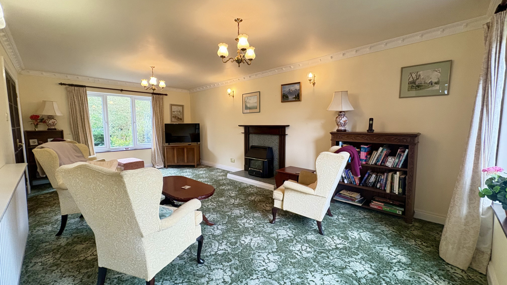 8 Manor Lane, Farmhill, Douglas, IM2 2NX. — Photo 4 of 31