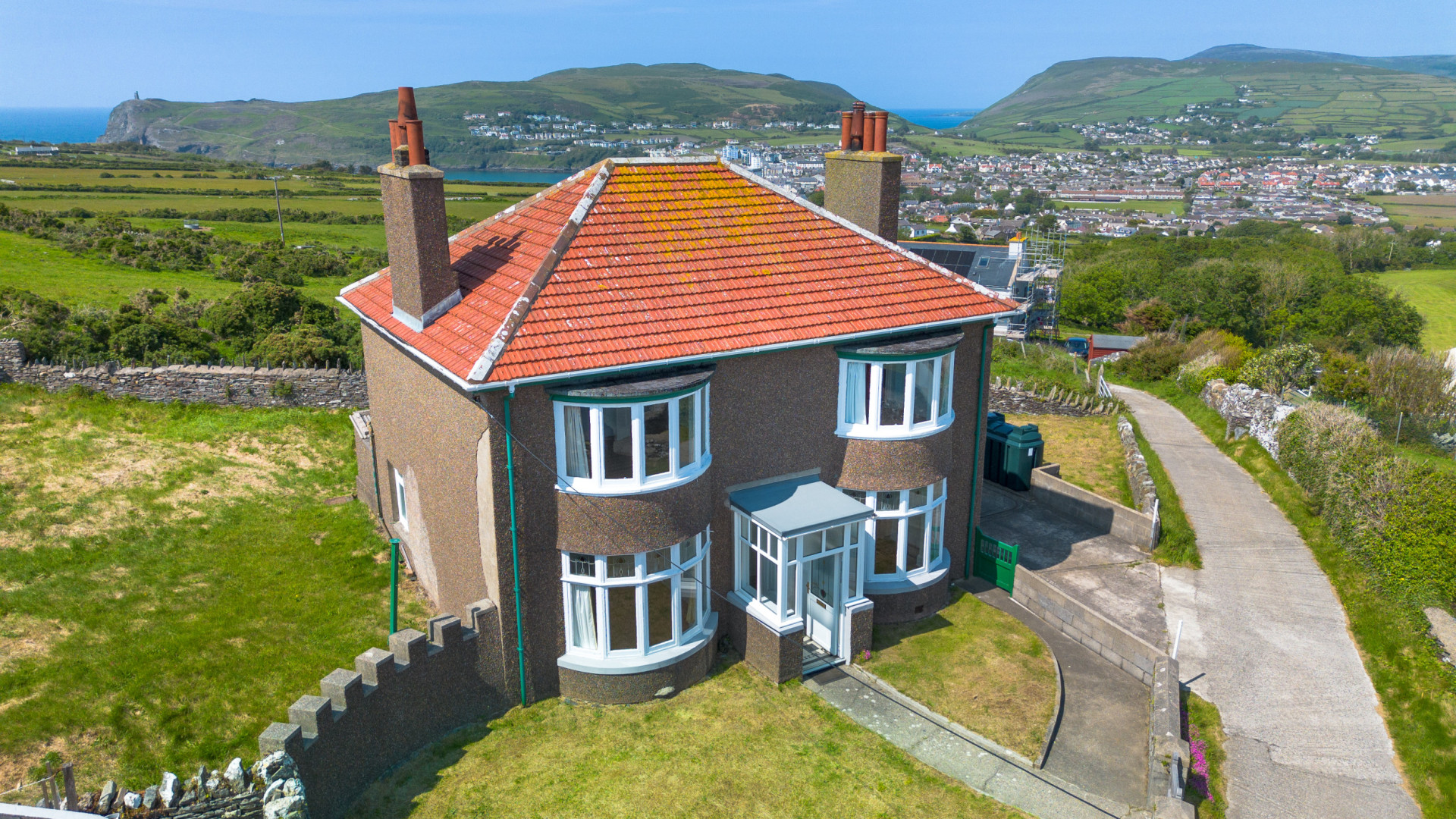 Fieldsway, Howe Road, Port St. Mary, IM9 5PR, Port Erin. — Photo 1 of 32