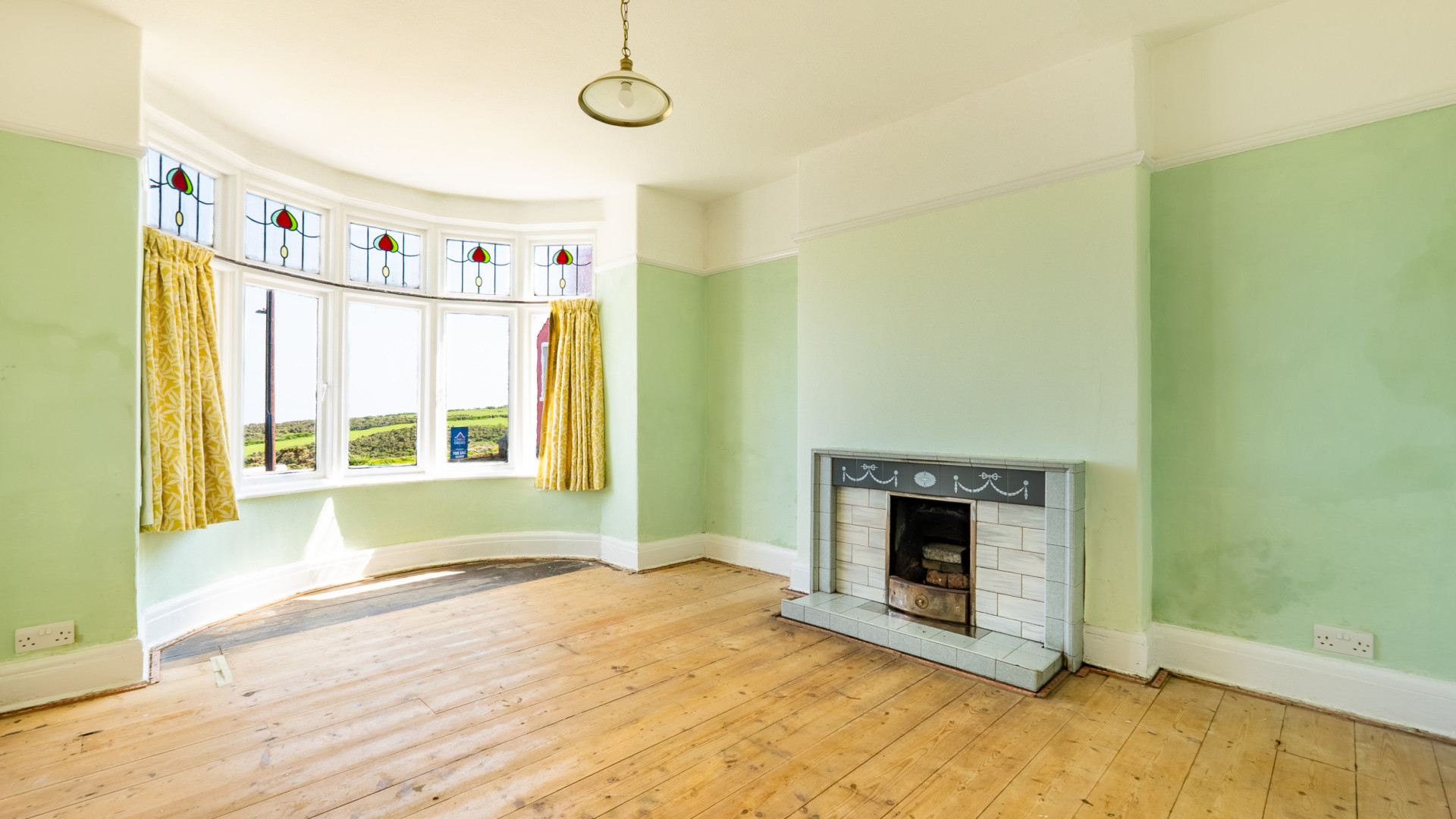 Fieldsway, Howe Road, Port St. Mary, IM9 5PR, Port Erin. — Photo 5 of 32