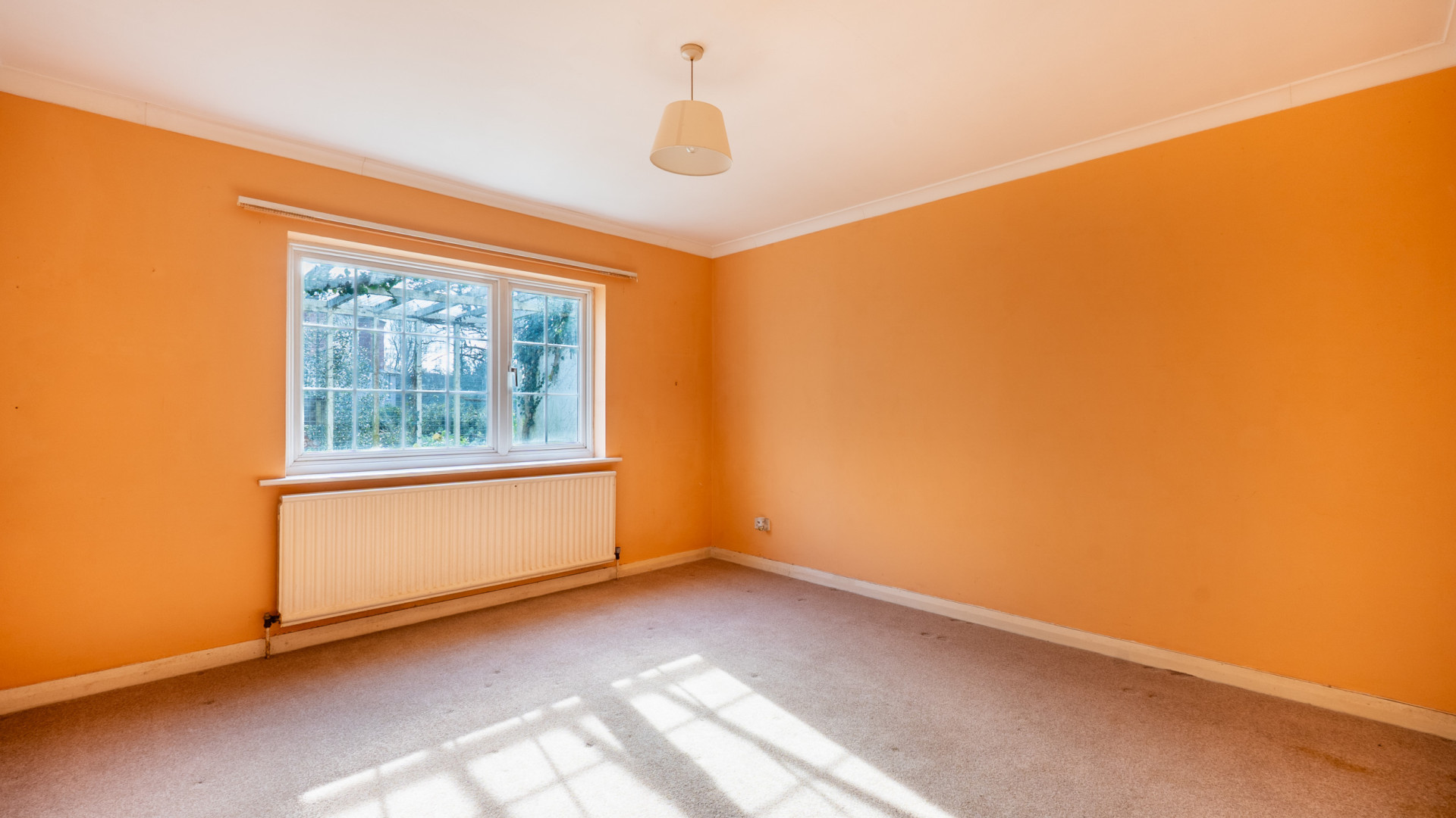 4 Cronkbourne Avenue, Douglas, IM2 3LA. — Photo 3 of 17