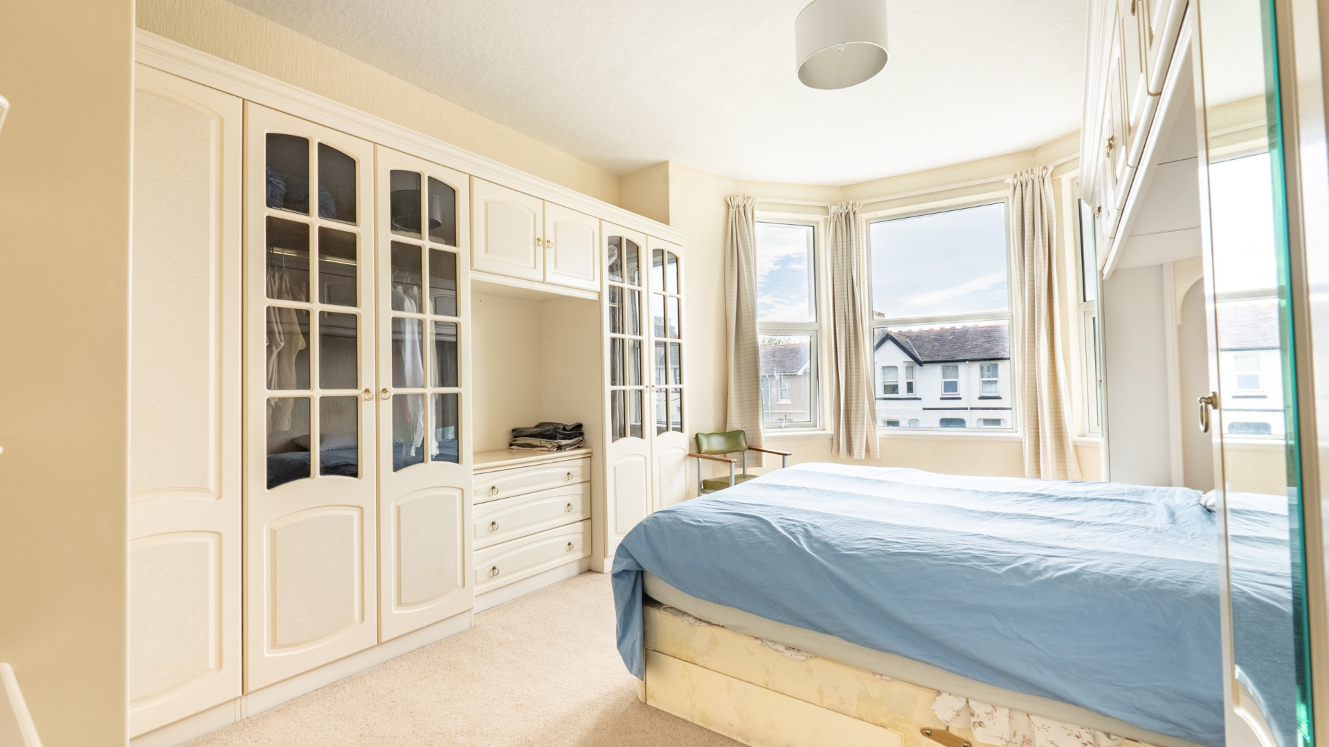 60 Royal Avenue, Onchan, IM3 1LB. — Photo 4 of 15
