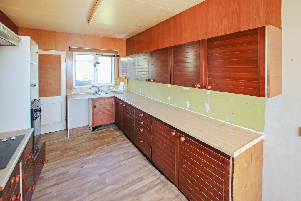 Reayrt Marrey, Garth Avenue Surby, Port Erin IM9 6QU. — Photo 3 of 25