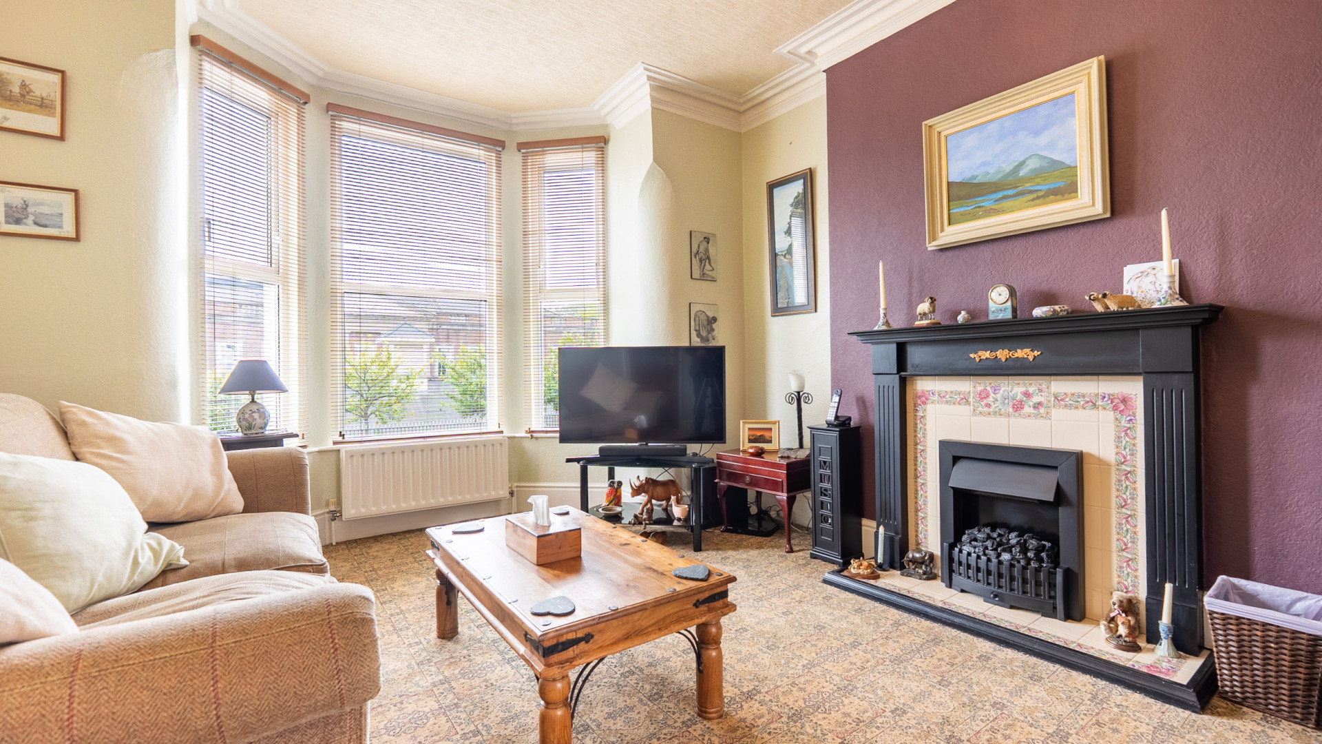 45 Governors Road, Onchan, IM3 1AY. — Photo 2 of 21