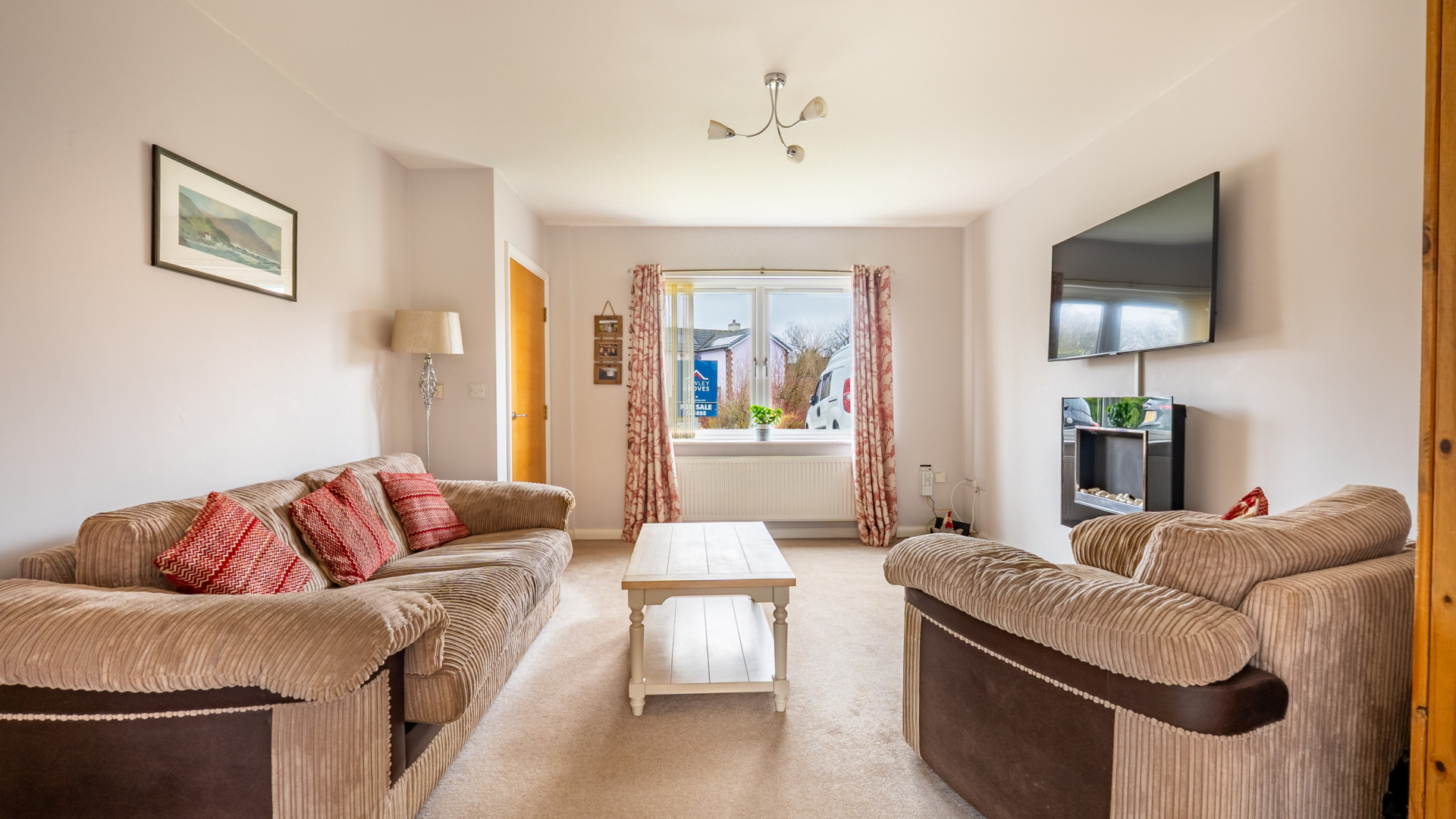 6 Teare Close, Reayrt Ny Cronk, Peel, IM5 1GT. — Photo 3 of 19