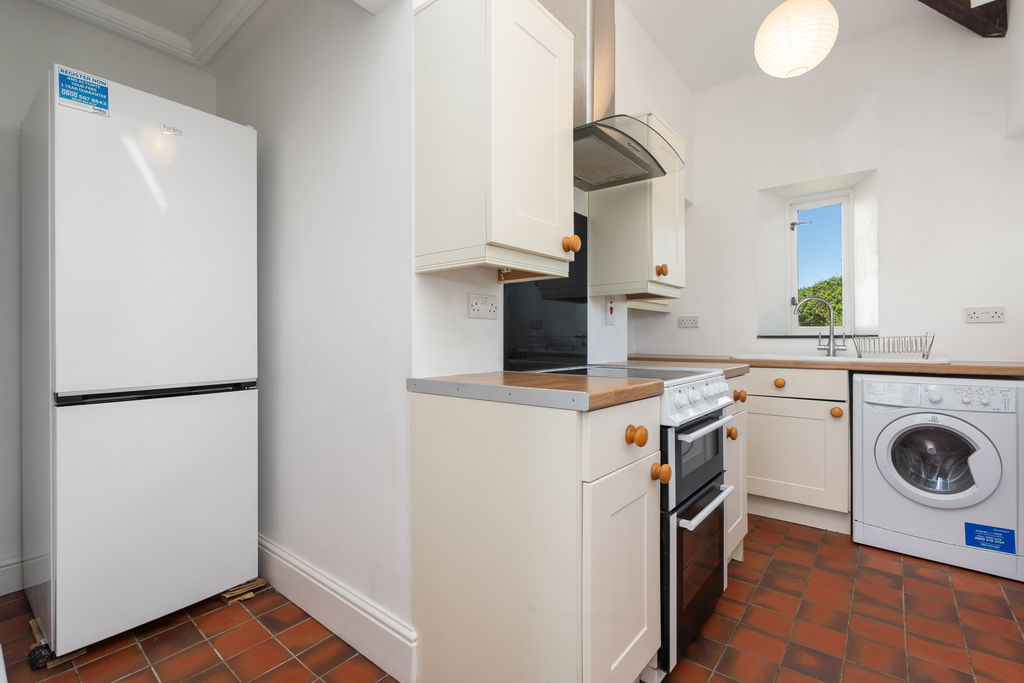 The Gate House, Castletown Road, Port St Mary IM9 5LT. — Photo 5 of 18
