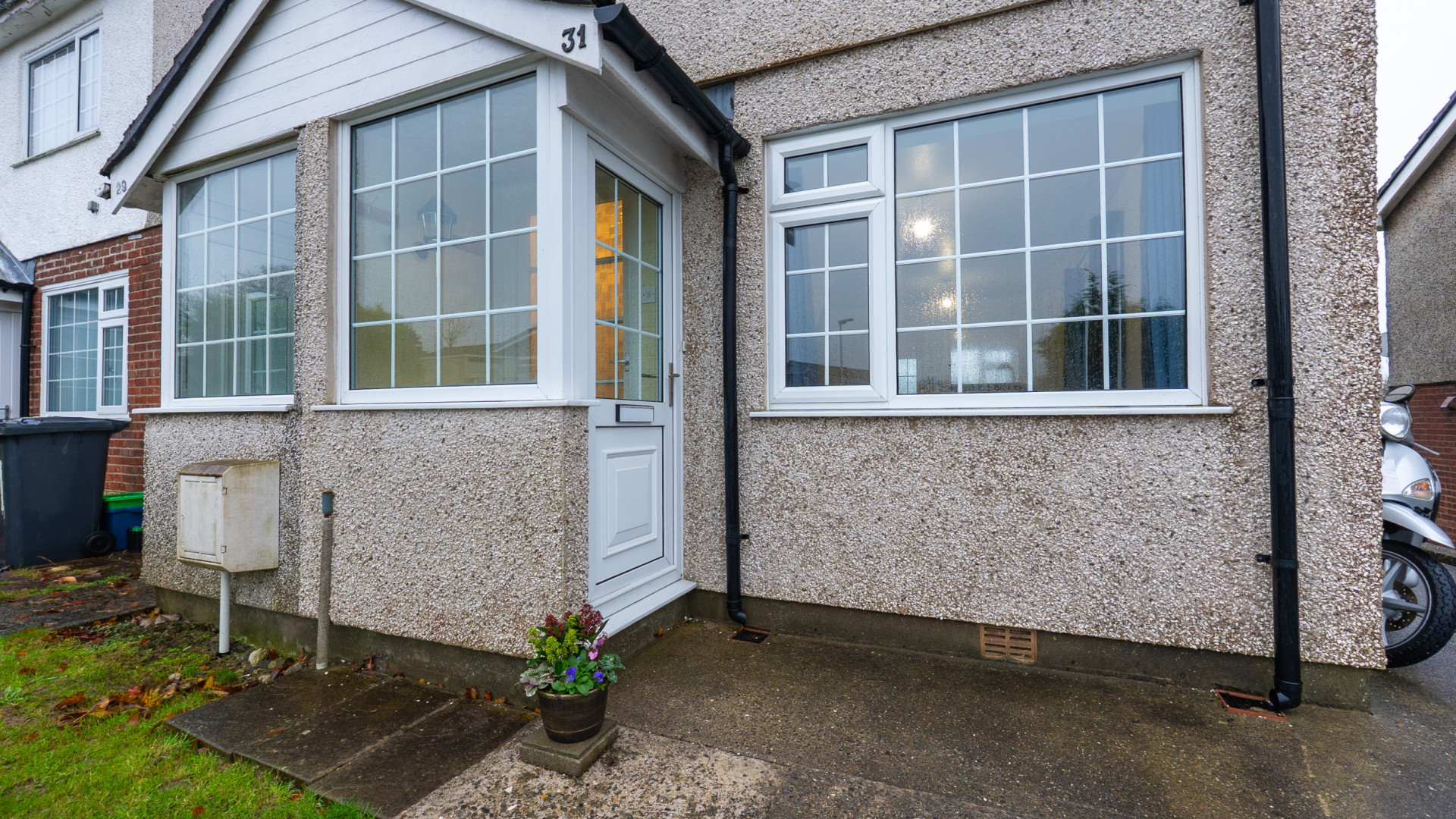 31 Oakhill Close, Douglas, IM2 6HU. — Photo 2 of 16