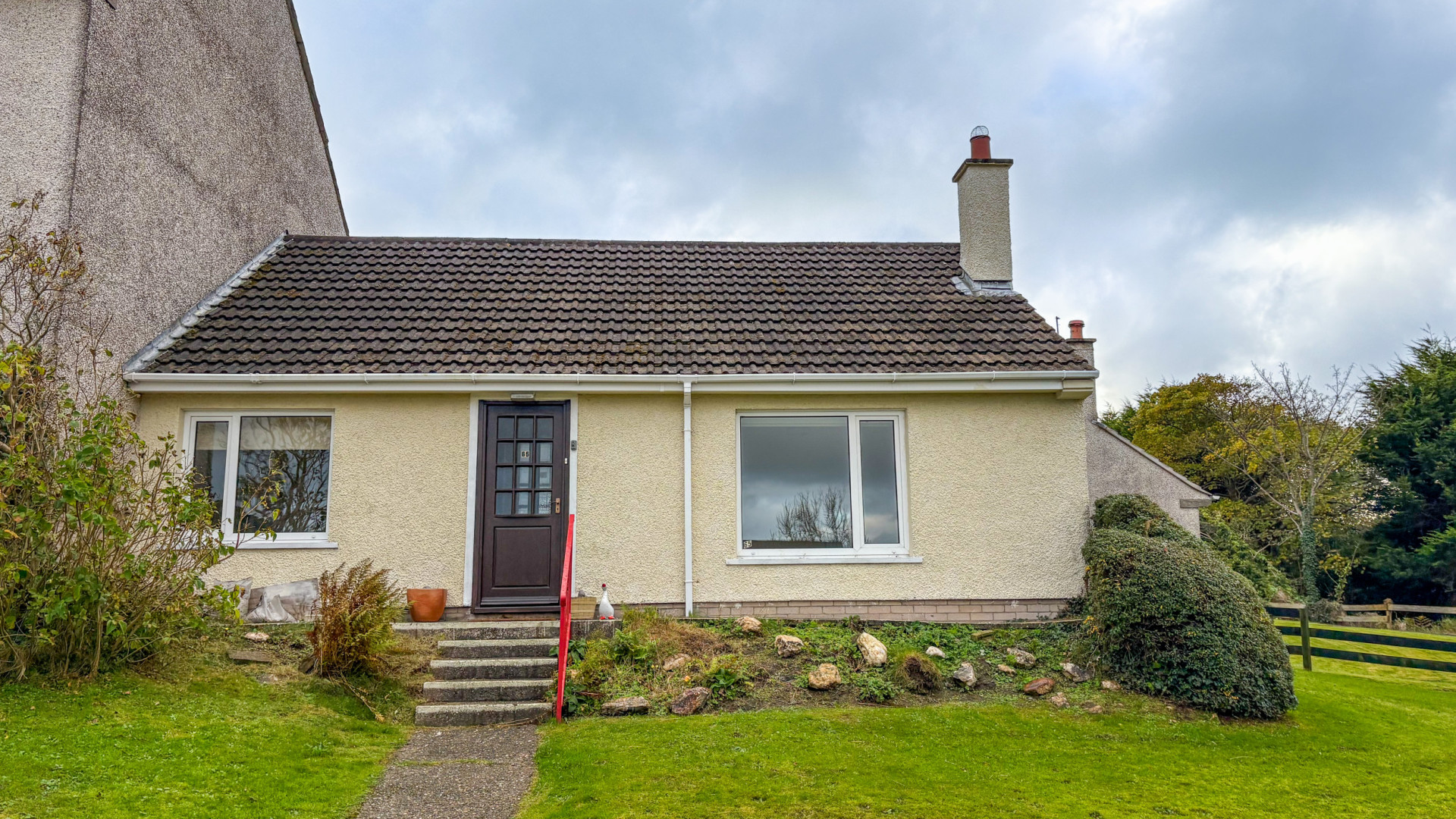 65 Slieau Whallian Park, St. John's, IM4 3JN, St Johns. — Photo 1 of 13