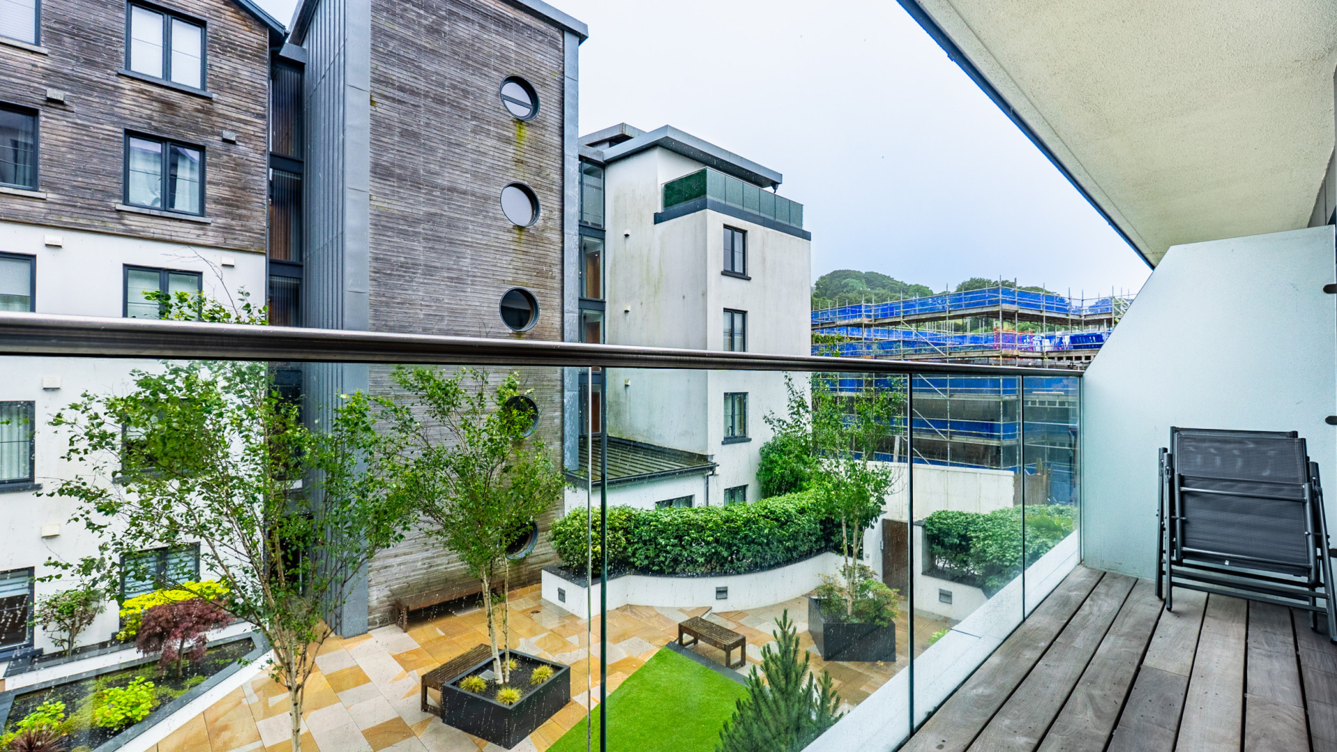 Apt. 11 Quay West, Bridge Road, Douglas, IM1 5AG. — Photo 4 of 14