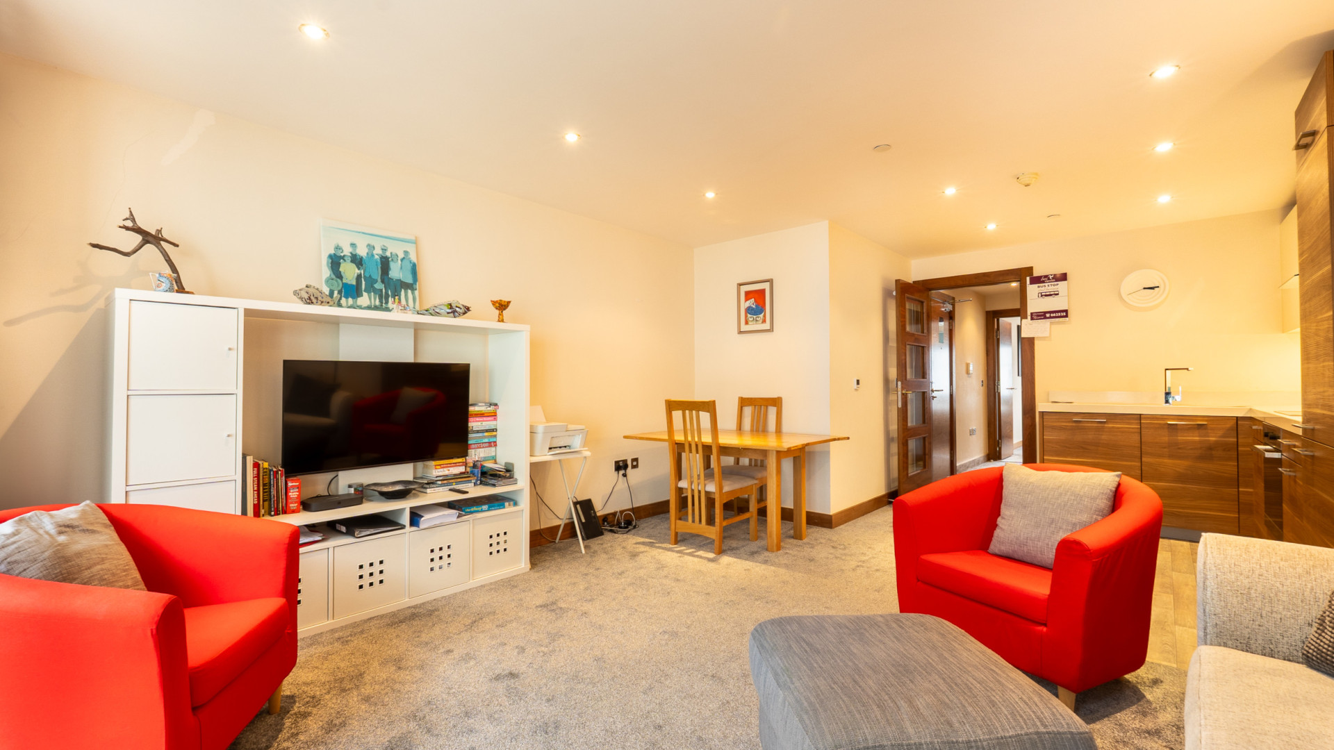 Apt. 11 Quay West, Bridge Road, Douglas, IM1 5AG. — Photo 5 of 14