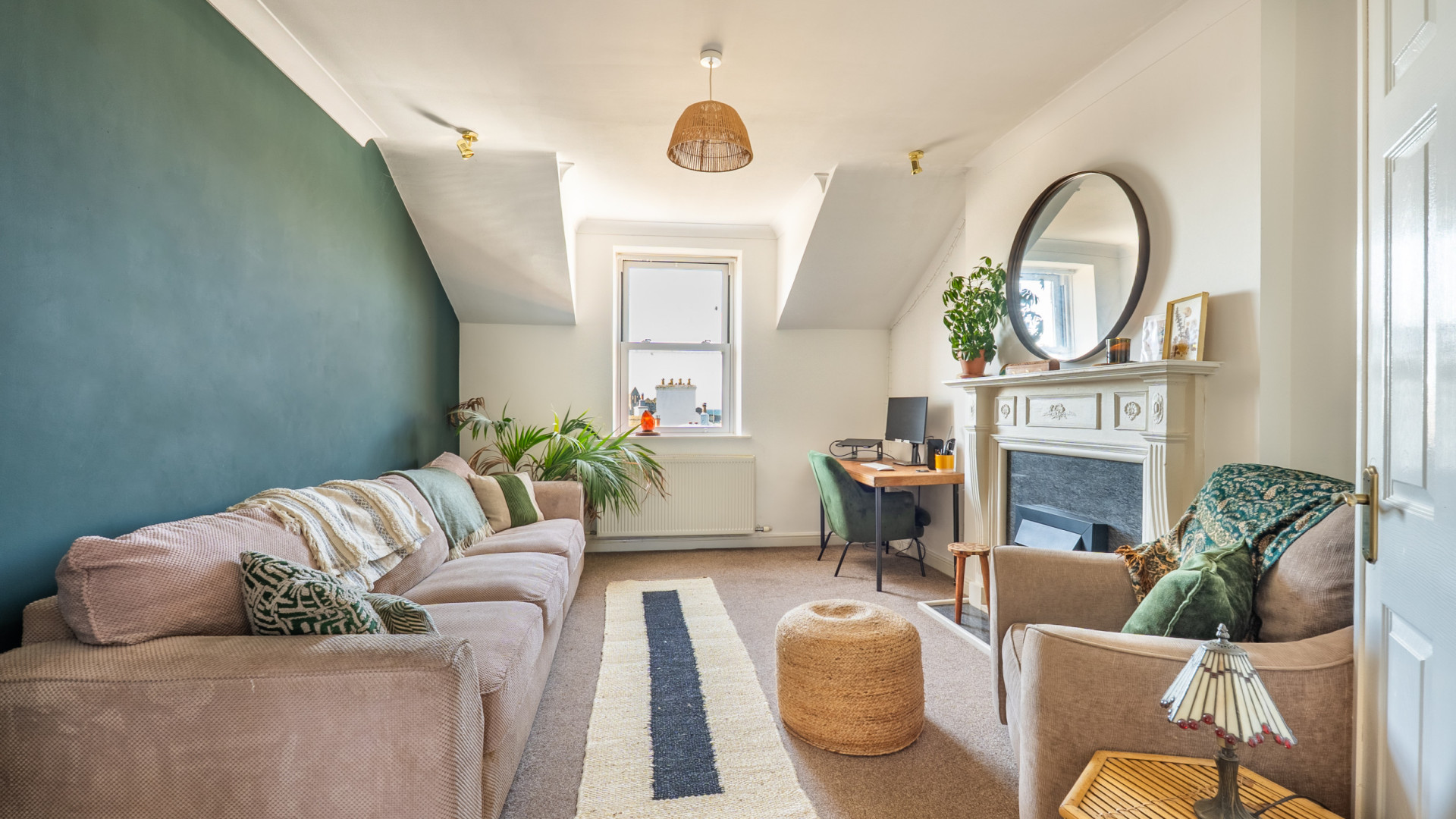 Apt. 2 Charles Street Close, Peel, IM5 1DT. — Photo 3 of 18