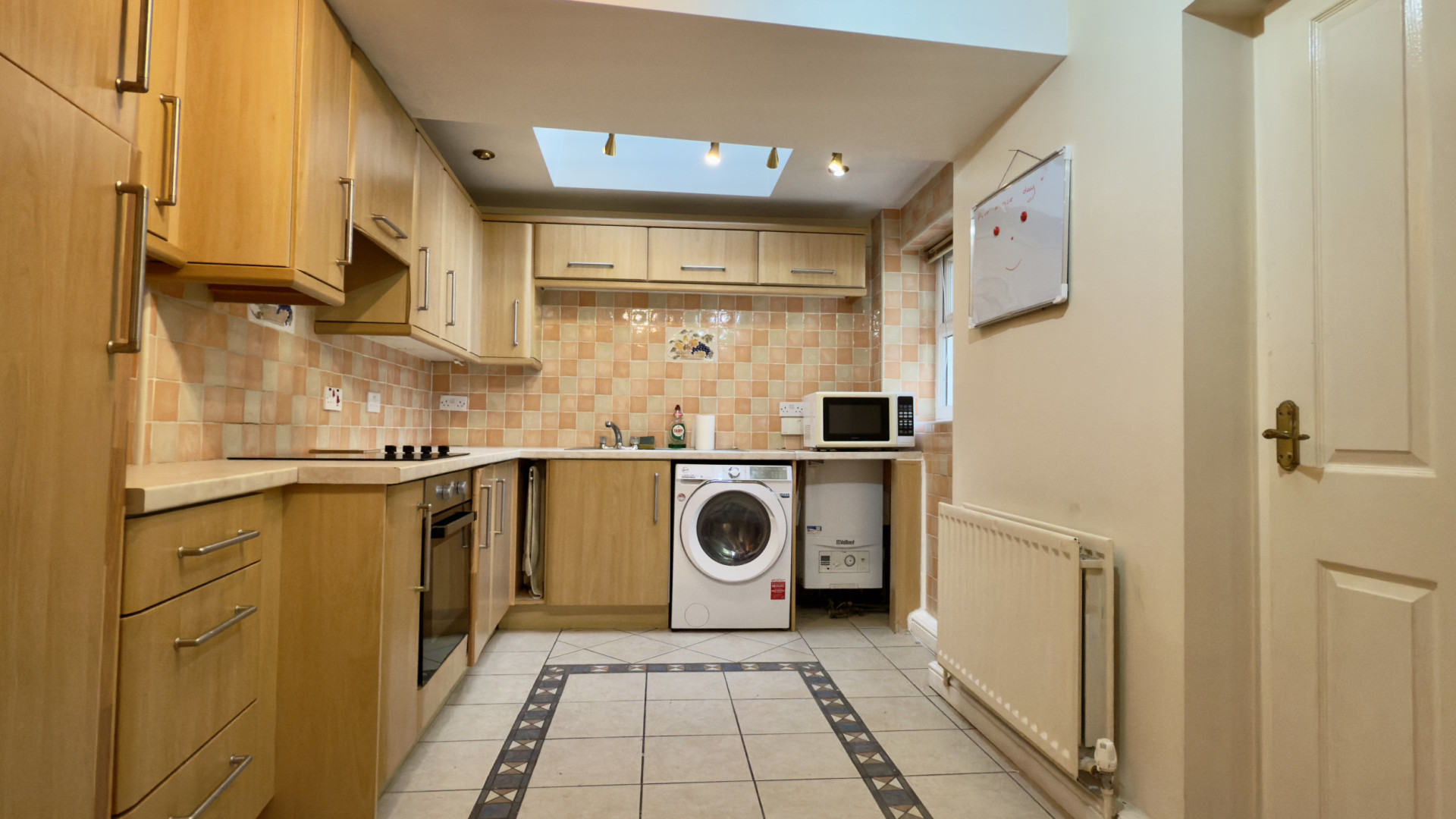 3 College Street, Ramsey, IM8 1JN. — Photo 5 of 19