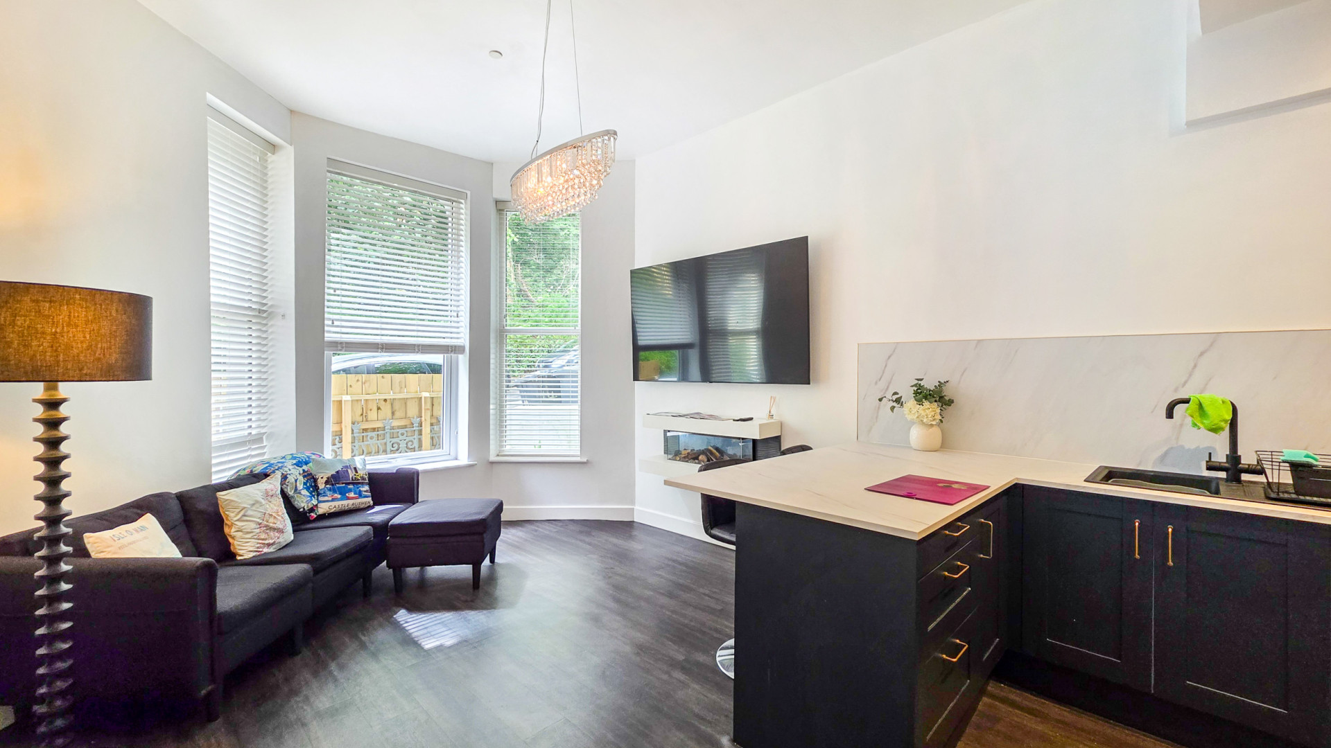 Apt. 1, 14 Mona Drive, Douglas, IM2 4LF. — Photo 2 of 11