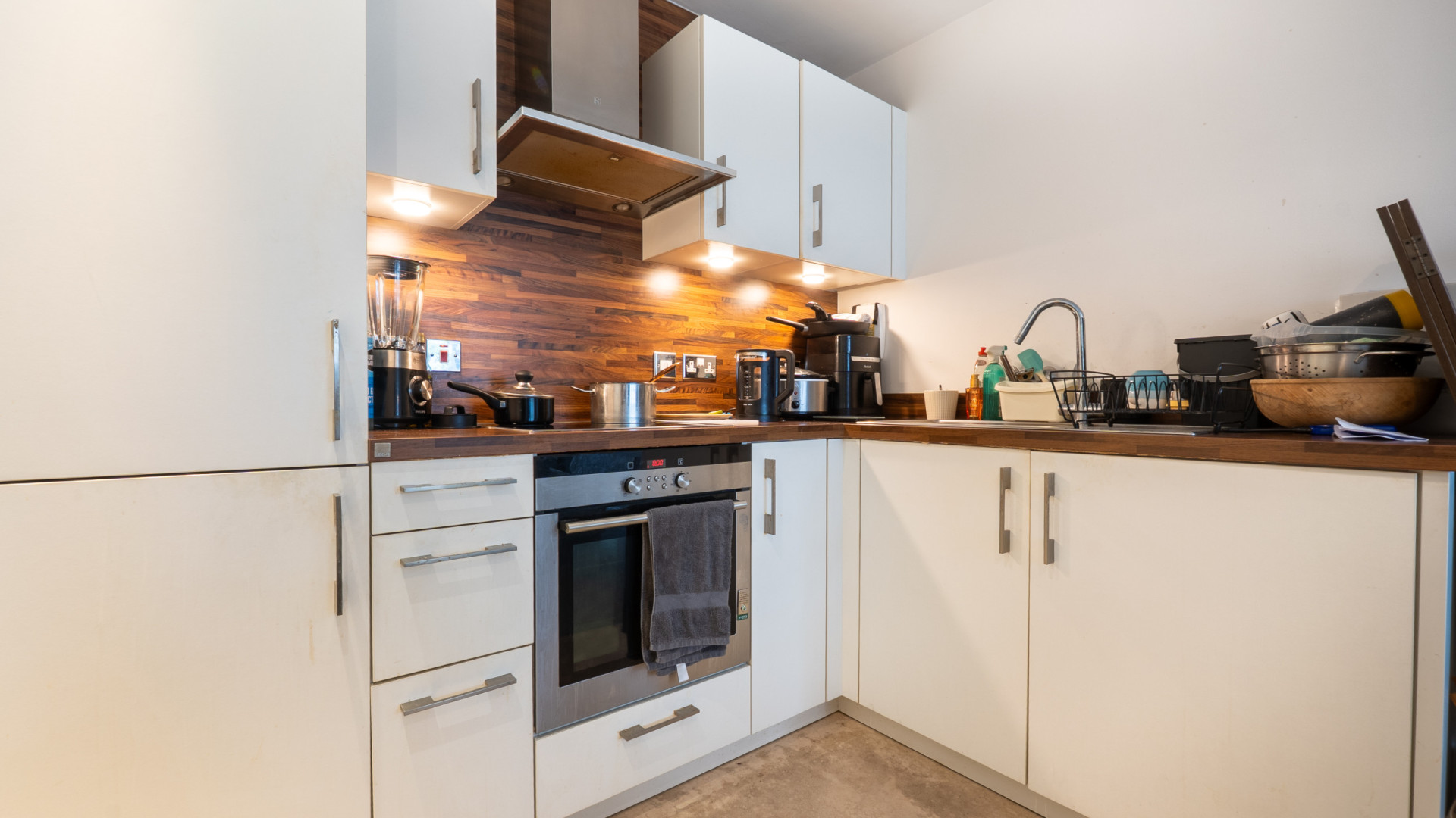 Apt. 41 Spectrum Apartments, Central Promenade, Douglas, IM2 4LL. — Photo 5 of 15