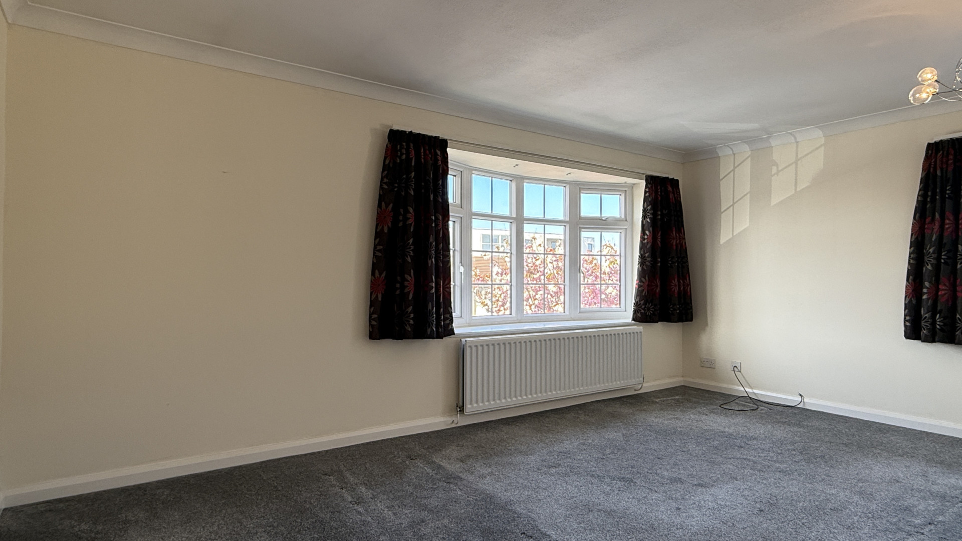 20 St Paul's Mews, Ramsey, IM8 1ED. — Photo 2 of 9