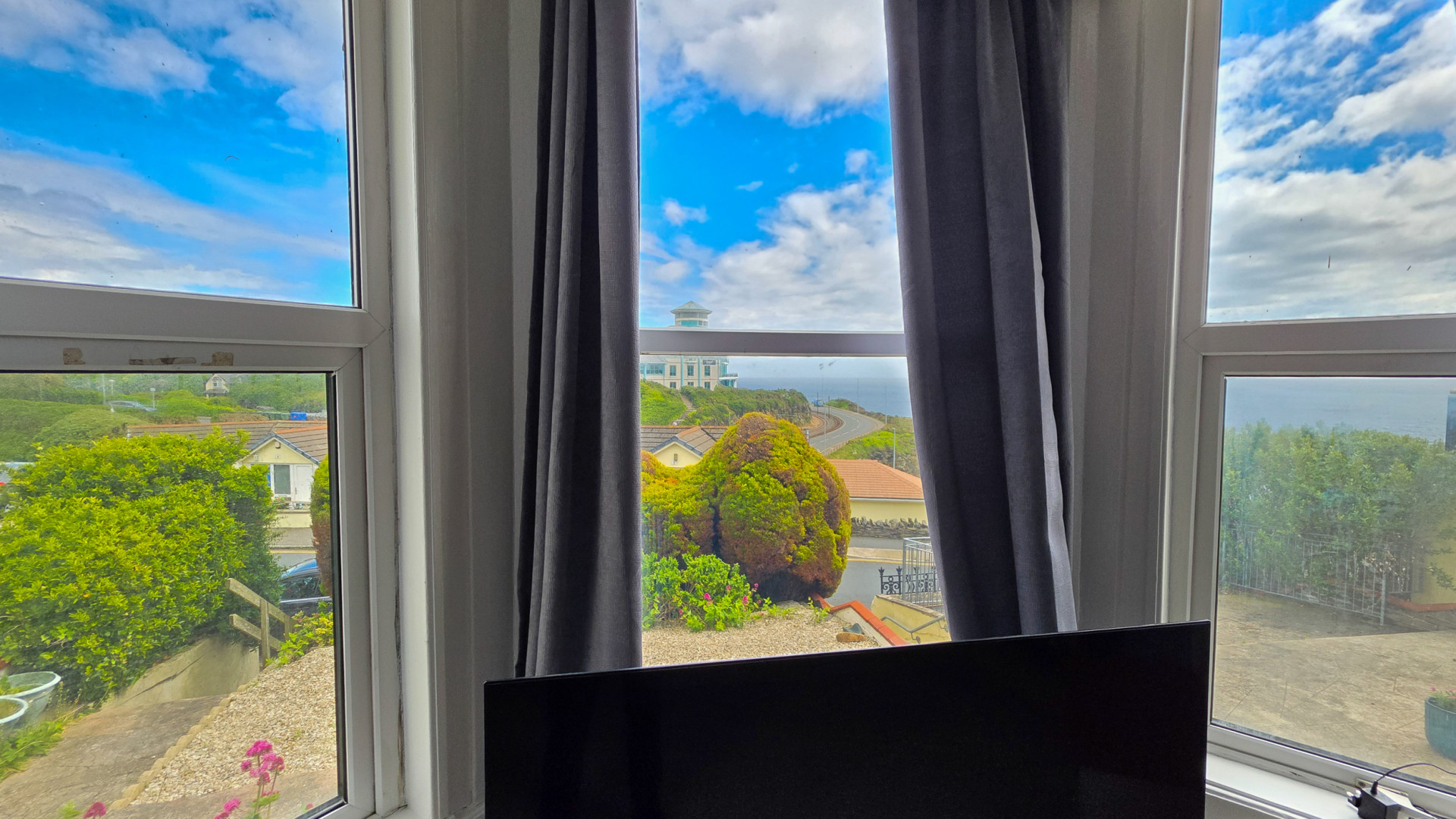 Apt. 1, 7 Royal Avenue West, Onchan, IM3 1HB. — Photo 3 of 15