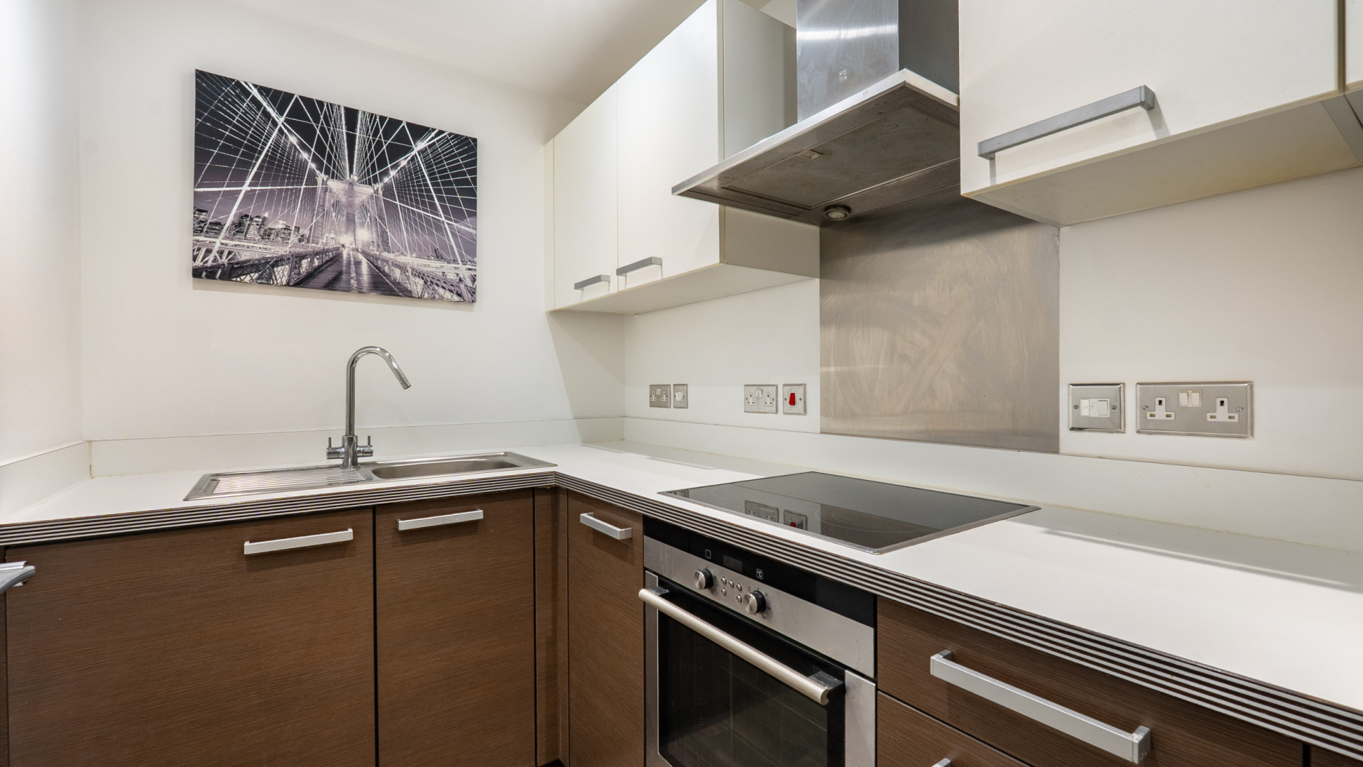 Apt. 27 Spectrum Apartments, Central Promenade, Douglas, IM2 4LL. — Photo 4 of 13