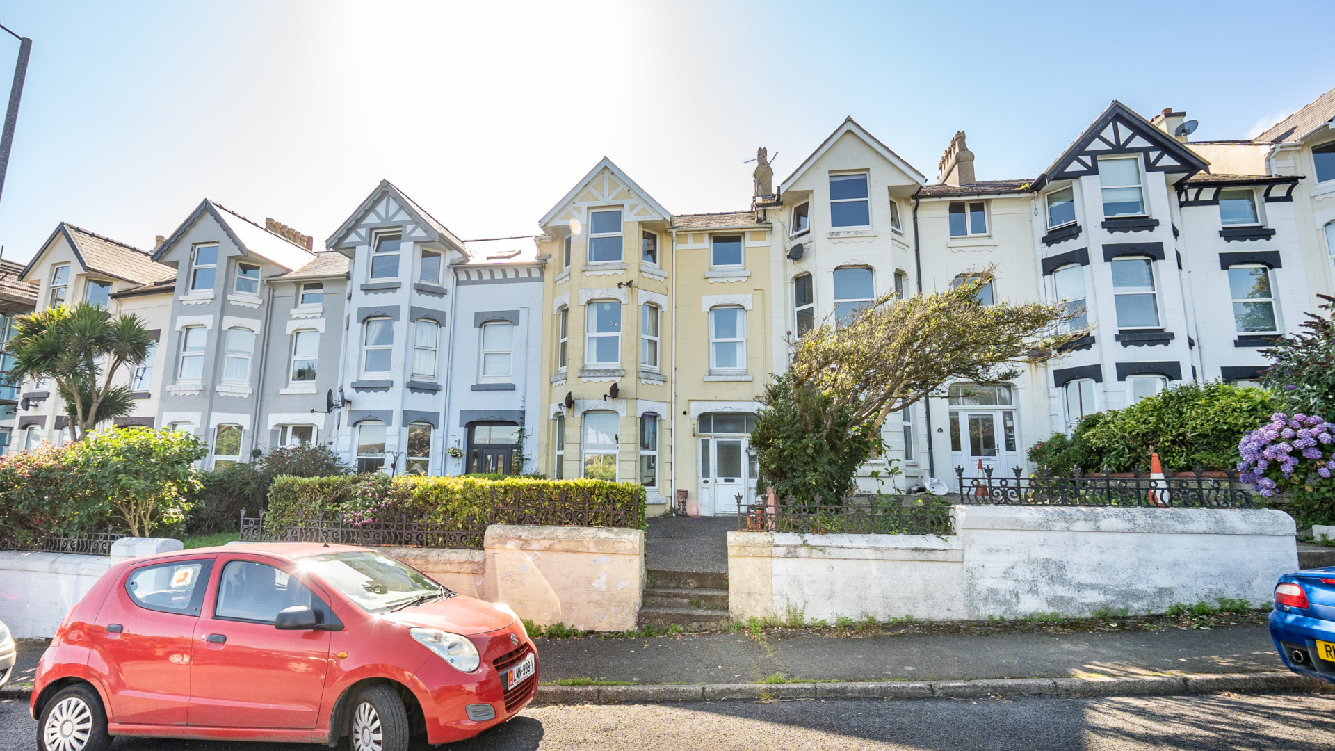Apt. 2, 19 Royal Avenue West, Onchan, IM3 1HB. — Photo 1 of 10