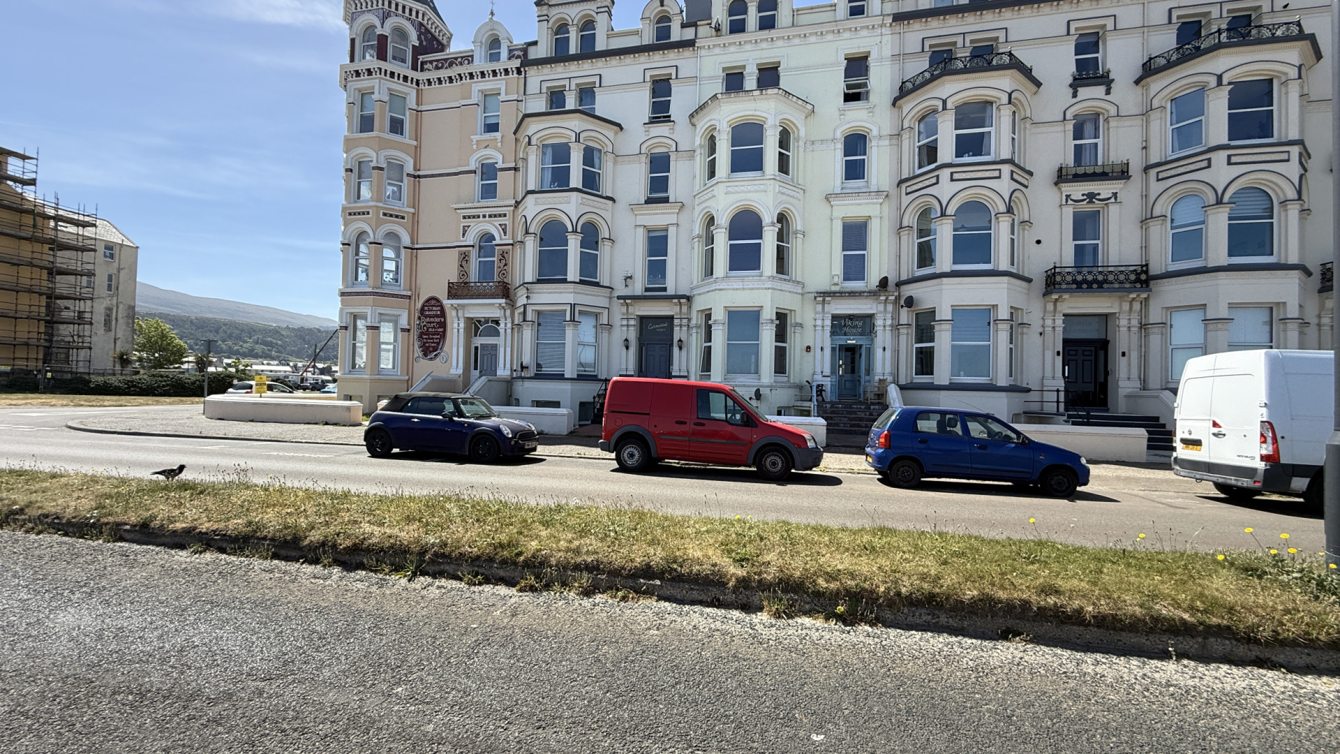 Flat 5, Viking House, Mooragh Promenade, Ramsey, IM8 3AG. — Photo 1 of 10