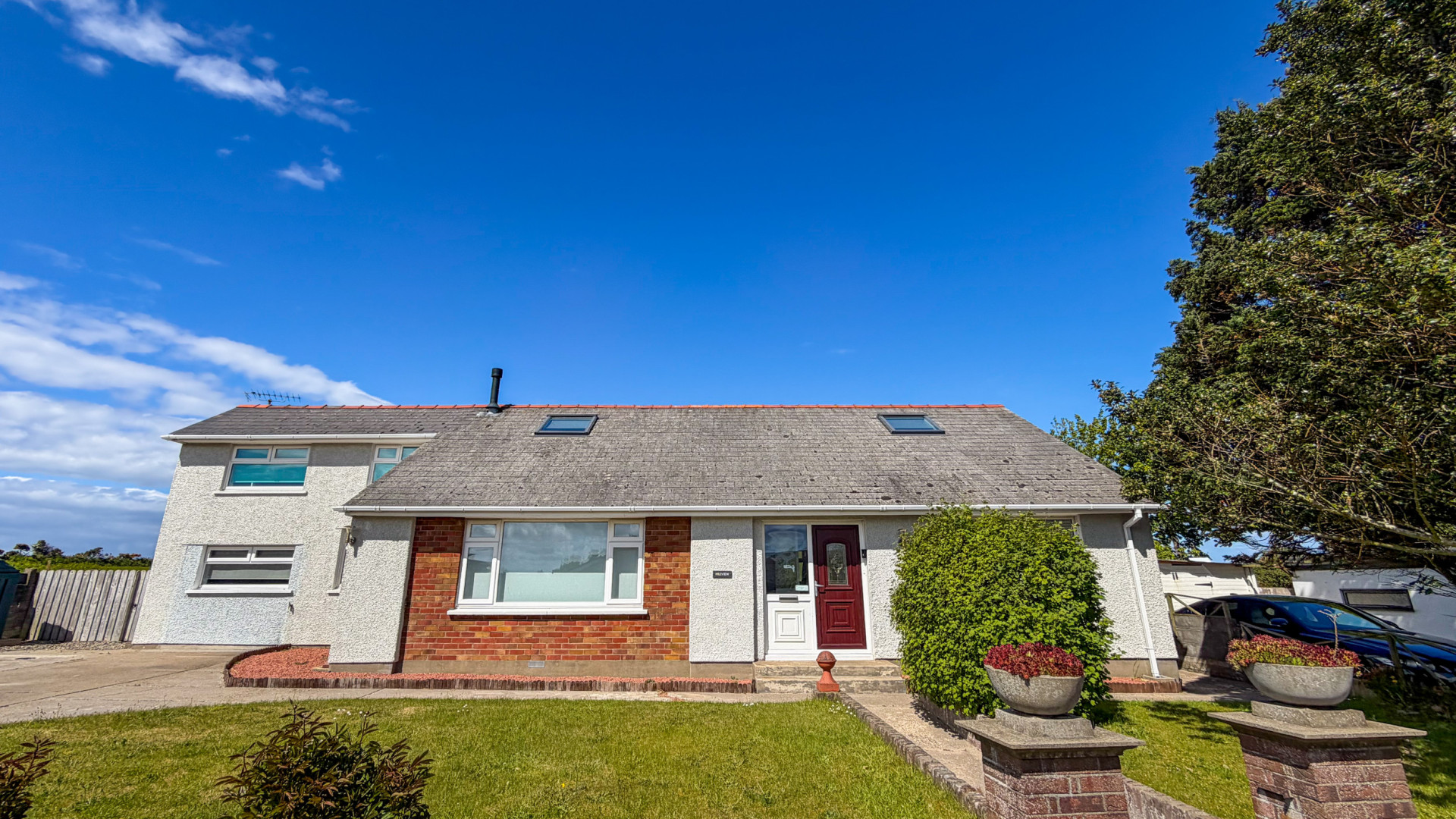 Hillview, Kiondroghad Road, Andreas, IM7 3EL. — Photo 1 of 25