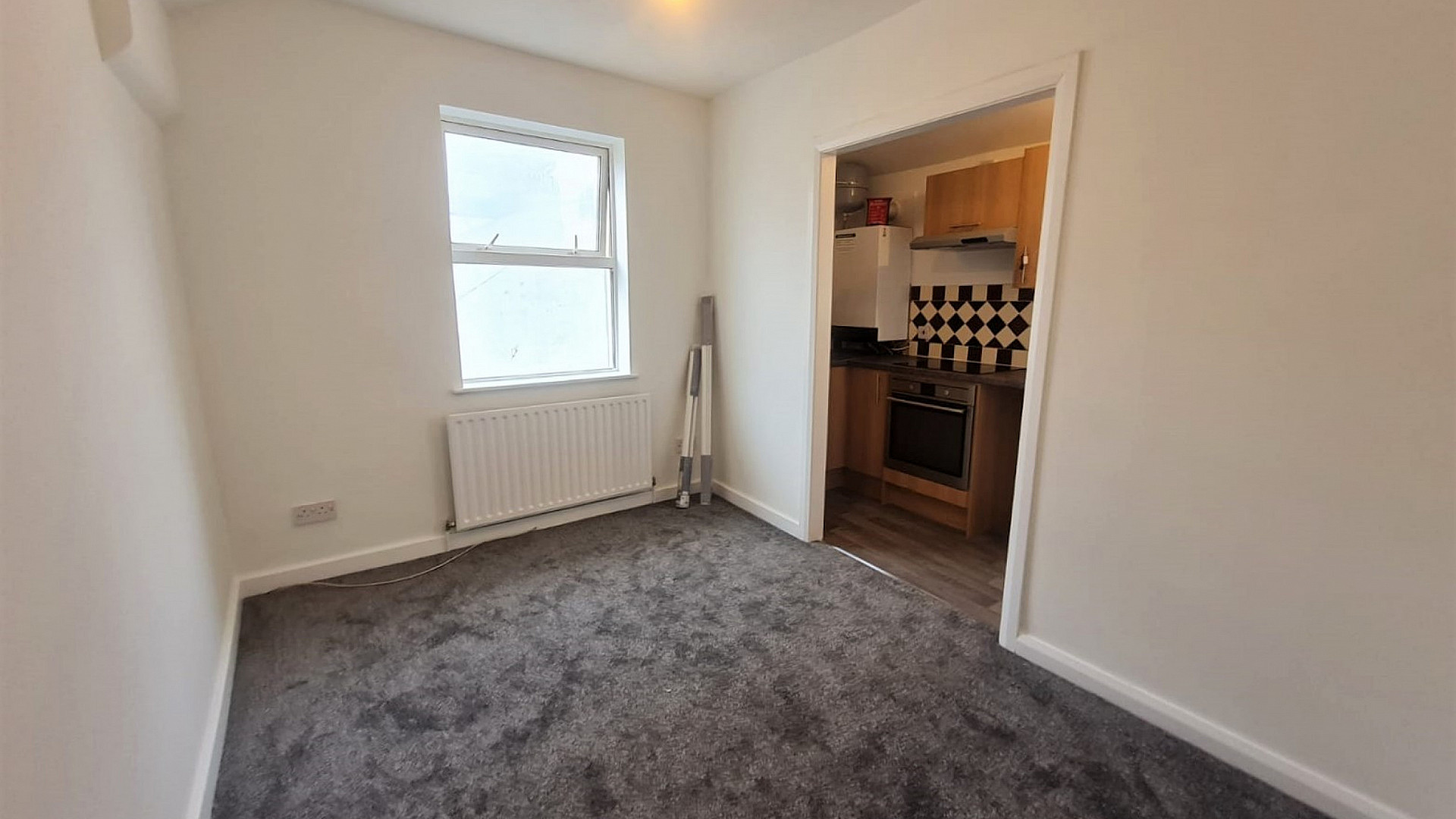 Apt. 2, 16 Kensington Road, Douglas, IM1 3EP. — Photo 2 of 10