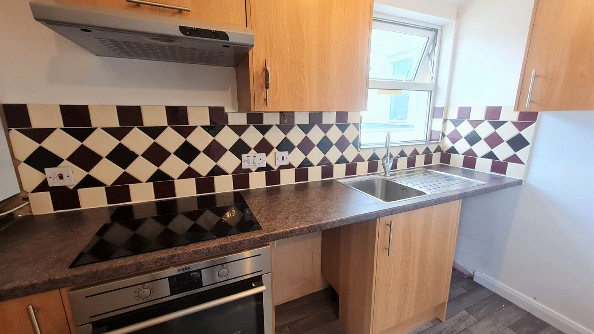 Apt. 2, 16 Kensington Road, Douglas, IM1 3EP. — Photo 5 of 10