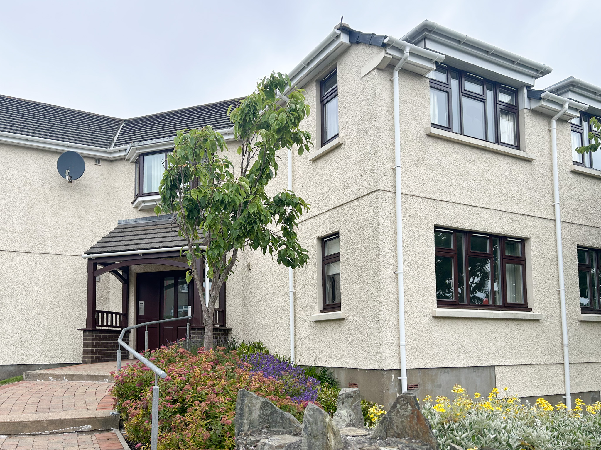 Apt 3, St Georges Crescent, Port Erin. — Photo 1 of 13