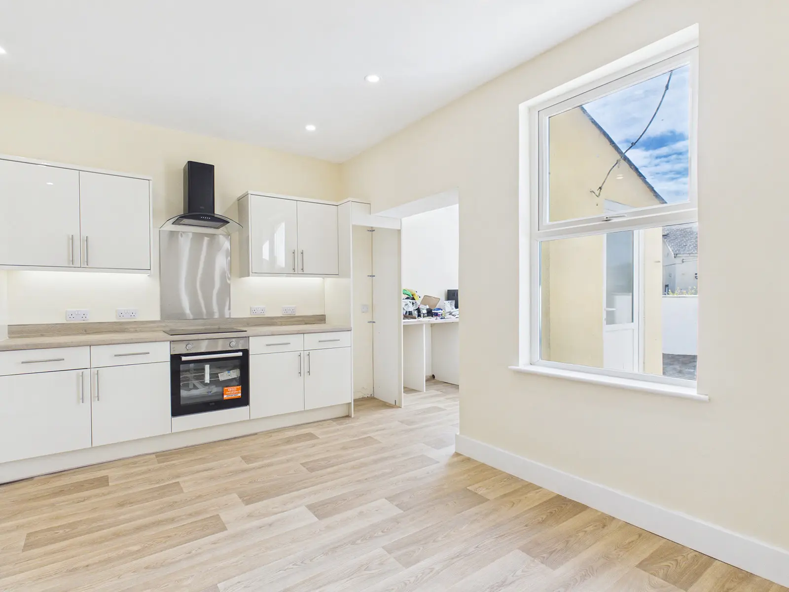 8 Westbourne Road, Ramsey, Isle Of Man, Isle Of Man, IM8 2EP. — Photo 5 of 17