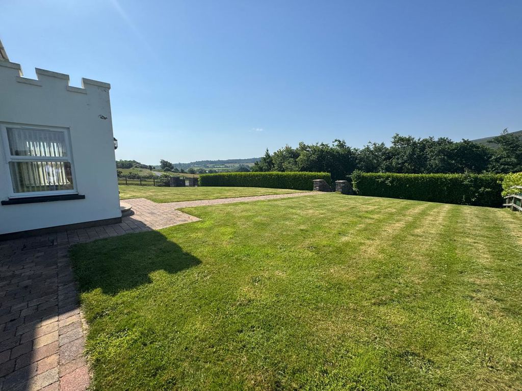 Lhoobs Road, Foxdale IM4 3JB. — Photo 3 of 45