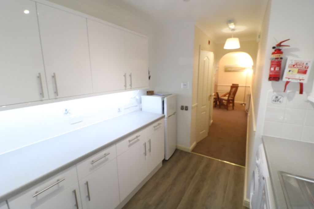 Bridson Street, Port Erin IM9 6AN. — Photo 5 of 20